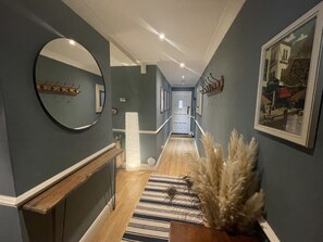 Entrance / Lobby