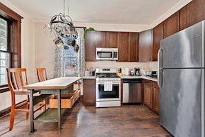 Indoors, Kitchen, Architecture, Building, Dining Room