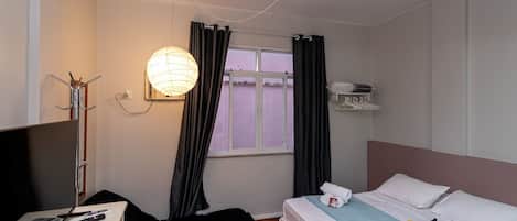 Photo of the whole room,Bedroom