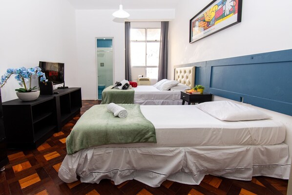 Photo of the whole room,Bedroom