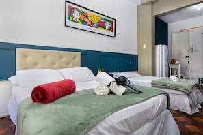 Photo of the whole room,Bedroom