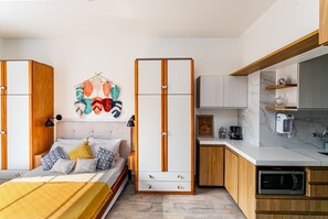 Bedroom,Living Room,Dining area