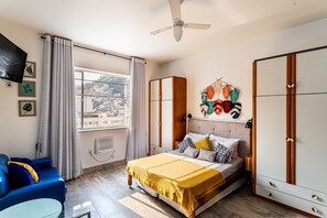 Bedroom,Living Room,Dining area