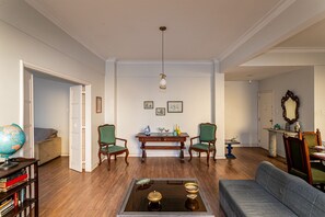 Communal lounge / TV room,Living Room,Dining area