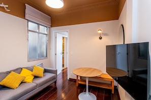 Communal lounge / TV room