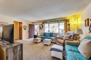 Living Room | Full Sleeper Sofa | Central A/C & Heating | Smart TV