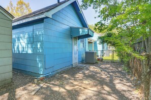 Fenced-In Yard