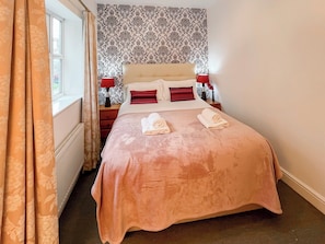 Double bedroom | Viking Bay Apartment, Broadstairs