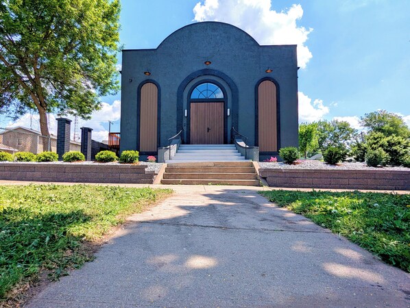 Welcome to The Chapel