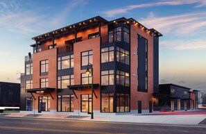 The Basin Luxury Suites
