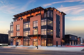 The Basin Luxury Suites