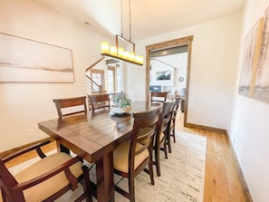8 Person Dining table