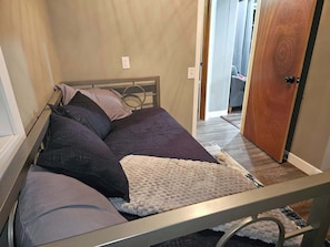 Bedroom #2 - Daybed