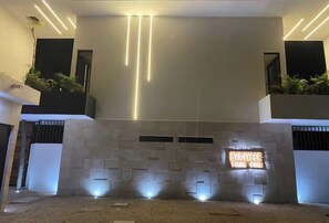 Exterior of Apartment Evanysse