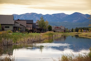 View of the Lakes | Exterior