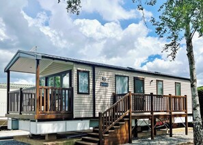 Gold 2 bed sleeps 6 - Abbots Salford Holiday Park, Abbots Salford, Evesham