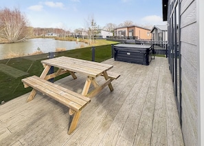 Lakeside 19 Casa - Woodhall Country Park Lodges, Woodhall Spa