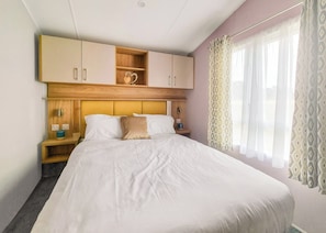 Eildon Retreat3 Bedroom (Pet Friendly) - Coldstream Holiday Park, Coldstream