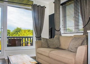 Bijou Bespoke Lodge - Belle Aire Holiday Park, Hemsby
