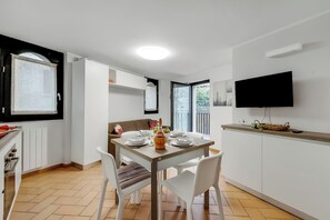 Kitchen and dining area