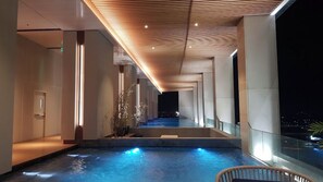Rooftop pool