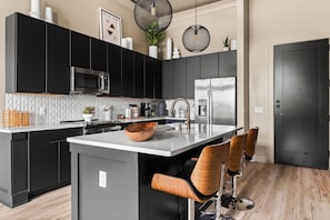 Cook a quick meal here!