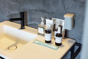 Badezimmerausstattung