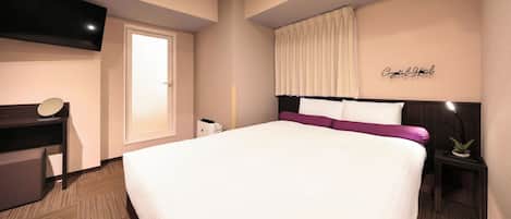 ダブルルーム(18平米)