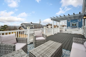 The upstairs deck! Please be considerate of our neighbors while out here. This is a quiet neighborhood