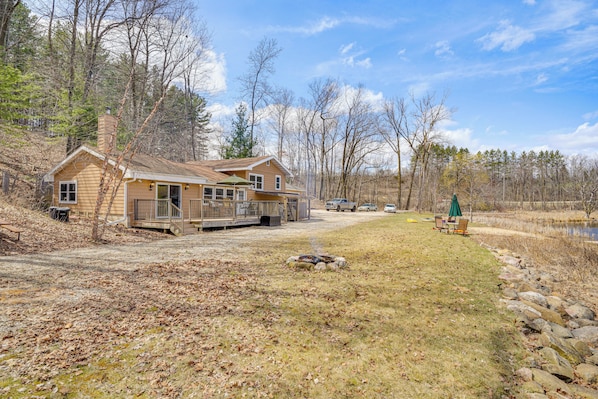 Campbellsport Vacation Rental | 4BR | 1BA | Stairs Required | 1,328 Sq Ft