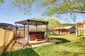 Private Hot Tub | Backyard