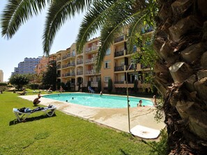 Holiday Home Swimming Pool