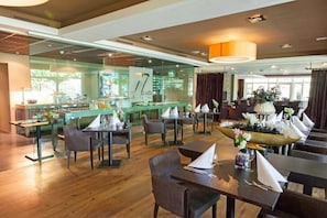 Onsite Dining