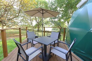 Terrasse / Balkon