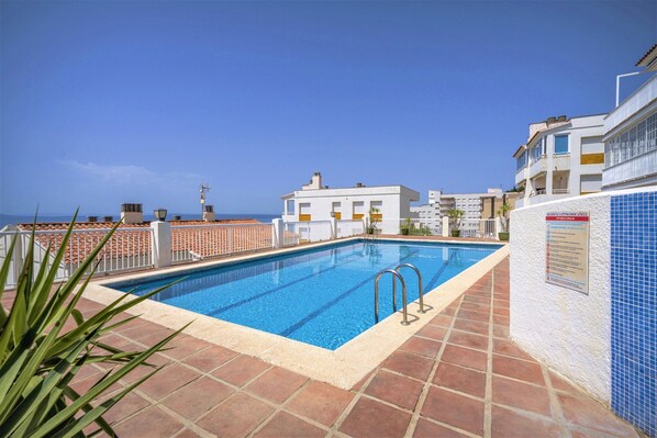 Holiday Home Swimming Pool