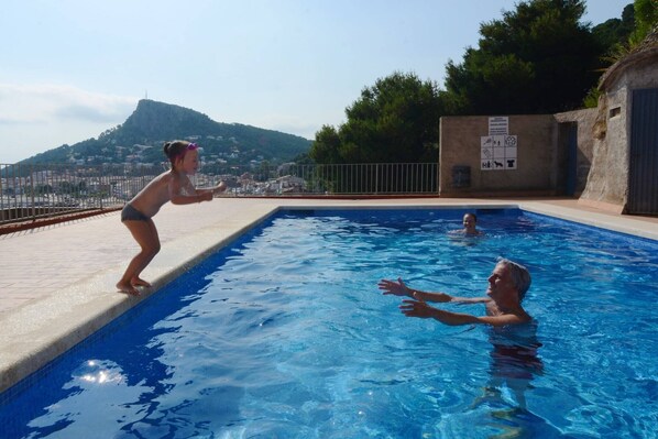 Holiday Home Swimming Pool