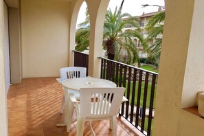 terrace
