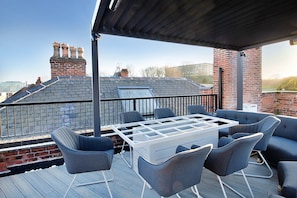 Terrasse / Balkon