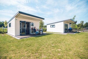 Außenseite Ferienhaus [Sommer]