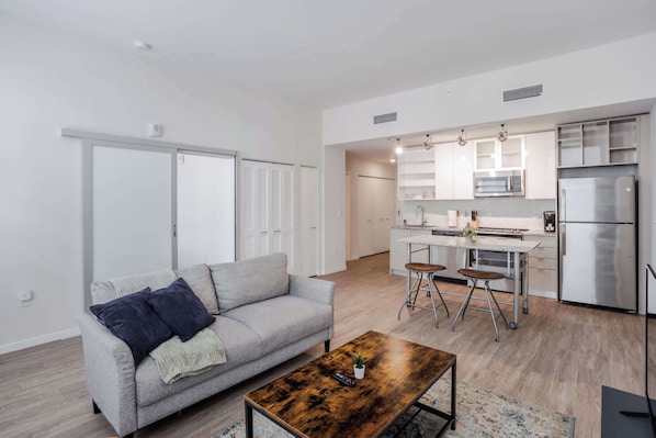 CozySuites Sky Central #4