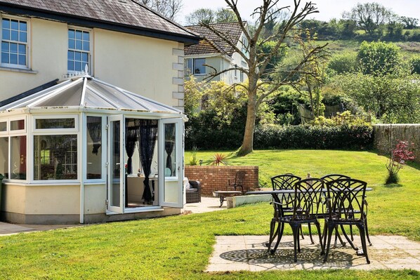 Holiday Home Exterior [summer]