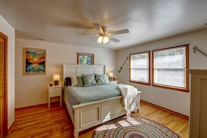 King Bedroom