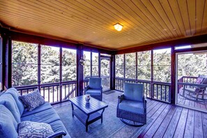 Screened Porch