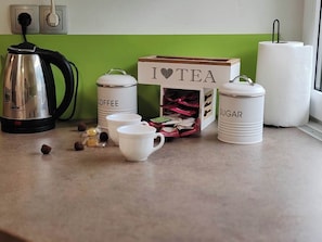 Kaffee und/oder Kaffeemaschine