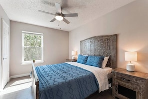 Second bedroom with Queen bed