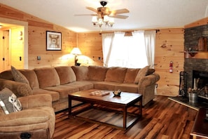 Cozy & inviting living space – perfect for relaxing!
