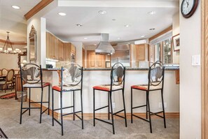 Bar Stool Seating