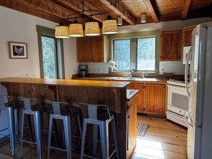 VT Kitchen