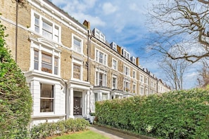 Stay in the heart of classic London charm where historic elegance meets modern comfort.