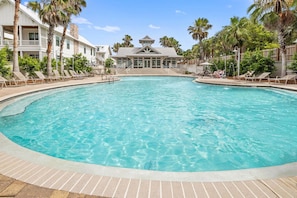 Stunning community pool